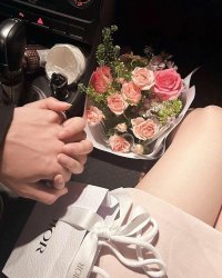 Em Gái Nuôi Của Vị Hôn Phu Lại Phát Bệnh, Tôi Đổi Người Kết Hôn Luôn Rồi