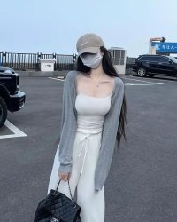 Ba Năm Lãnh Cung, Ta Nuôi Heo Làm Giàu