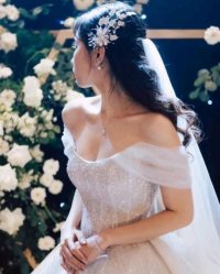 Người Tốt Bụng Hay Kẻ Đáng Ghét