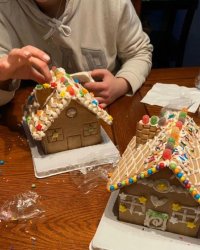 Mỗi Năm Một Lần Lỡ Hẹn