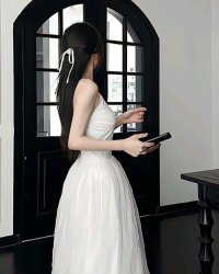 Tôi Giả Là Con Gái Nhà Họ Chu Nhưng Lại Say Nắng Anh Thợ May