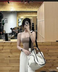 Đêm Giao Thừa, Bạn Trai Cầu Hôn Người Khác