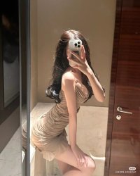 Tôi Bỏ 300 Nghìn Tệ Lắp Thang Máy, Họ Lại Cấm Ông Nội Tôi Dùng