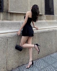 Cho Ta Ôm Đùi Thế Tử Một Chút