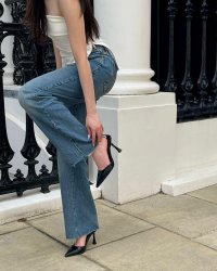 Một Trăm Lần Xấu Hổ