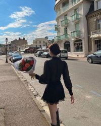 Mâm Cơm Tất Niên Thiếu Tên Người Vợ