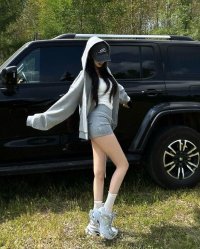 Cuộc Chiến Mỹ Thuật Và Quyền Lực