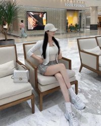 Thay Ổ Khóa Lúc Ba Giờ Sáng