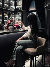 Phế Hậu Tu Hành Ba Nghìn Năm