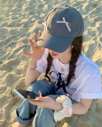 Chị Dâu Tương Lai Có Hội Chứng Mê Gái Tờ Rinh