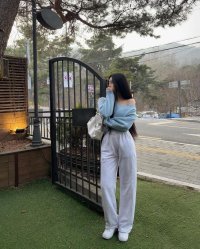 Cuộc Đua Hoa Khôi Từ Nghèo Đến Giàu