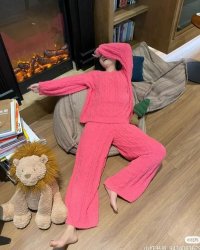 Người Máy Thế Tử Phi