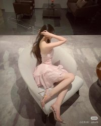 Sau Khi Vợ Tiết Kiệm Tiền Cho Tôi, Tôi Mất Luôn Tương Lai