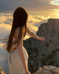 Một Giấc Đào Hoa, Hai Lối Kiệu Hoa