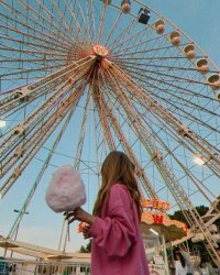 Bụng Nhỏ Tiết Lộ Thiên Cơ