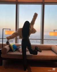 Gả Cho Thái Giám, Ta Sống Như Nữ Đế