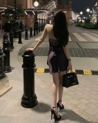 Tôi Nâng Niu Thủ Khoa Của Khối Thành Một Kẻ Vô Dụng