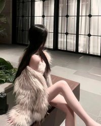 Tình Yêu Hay Giá Trị