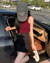 Tỷ Muội Không Chung Đường