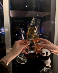 Chờ Đợi Mẹ Trở Về