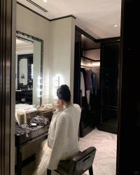 Người Đợi Kiếp Trước