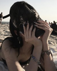 Tiểu Thái Giám Mang Long Chủng Bỏ Trốn