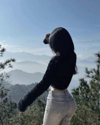 Người Vợ Ở Lại