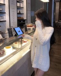 Tặng Mẹ Biệt Thự Biển Trung Thu, Bà Lại Nói Xấu Tôi Sau Lưng