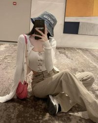 Làm Dâu Nhà Giàu Khổ Lắm