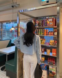 Đổi Căn Hộ Lấy Một Kẻ Trà Xanh?