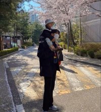 Hội Chứng Hoa Rơi