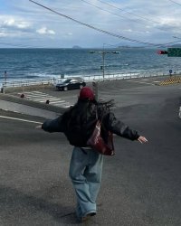 Người Phụ Nữ Trong Truyện Ngược