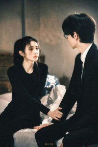 Sau Khi Biết Mình Là Nữ Phụ Đào Mỏ, Tôi Bắt Đầu Sống Tiết Kiệm