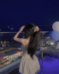 Lạnh Mặt Nhưng Không Lạnh Lòng