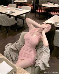 Mười Năm Làm Vợ, Không Bằng Một Đồng