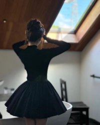 Trong Mắt Họ, Con Gái Chỉ Là Đồ Bồi Tiền