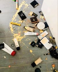 Sự Thật Đằng Sau Chiếc Xe L-Ăn