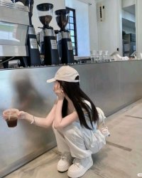 Ông Chồng Bốn Mươi Tuổi Của Tôi