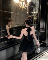 Đổi Mệnh Qua Đôi Vòng Ngọc