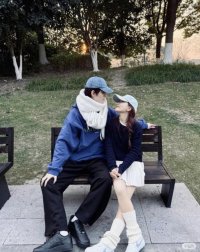 Người Cũ, Bóng Hình Xưa