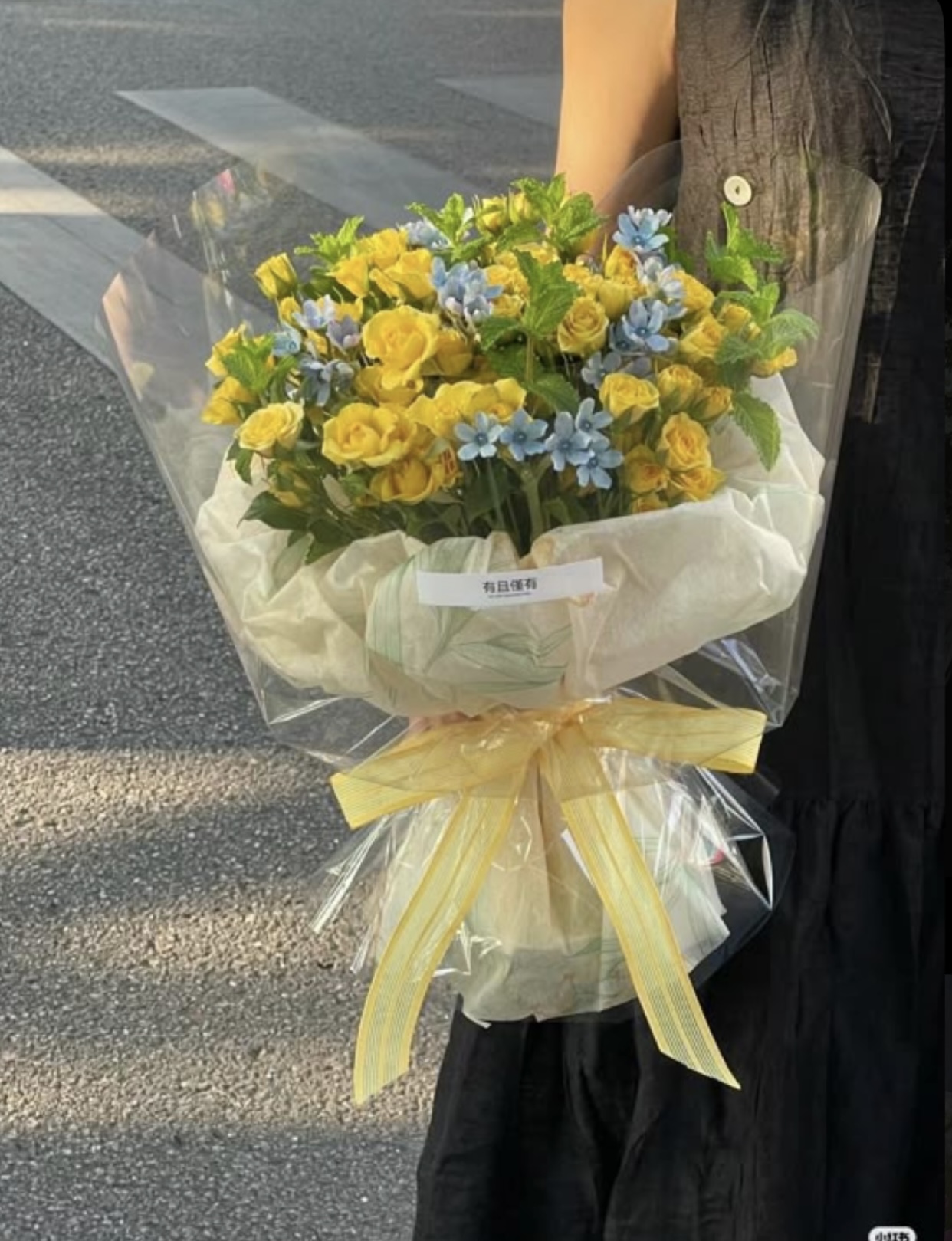 Chồng Bao Nuôi Nữ Hoạ Sĩ