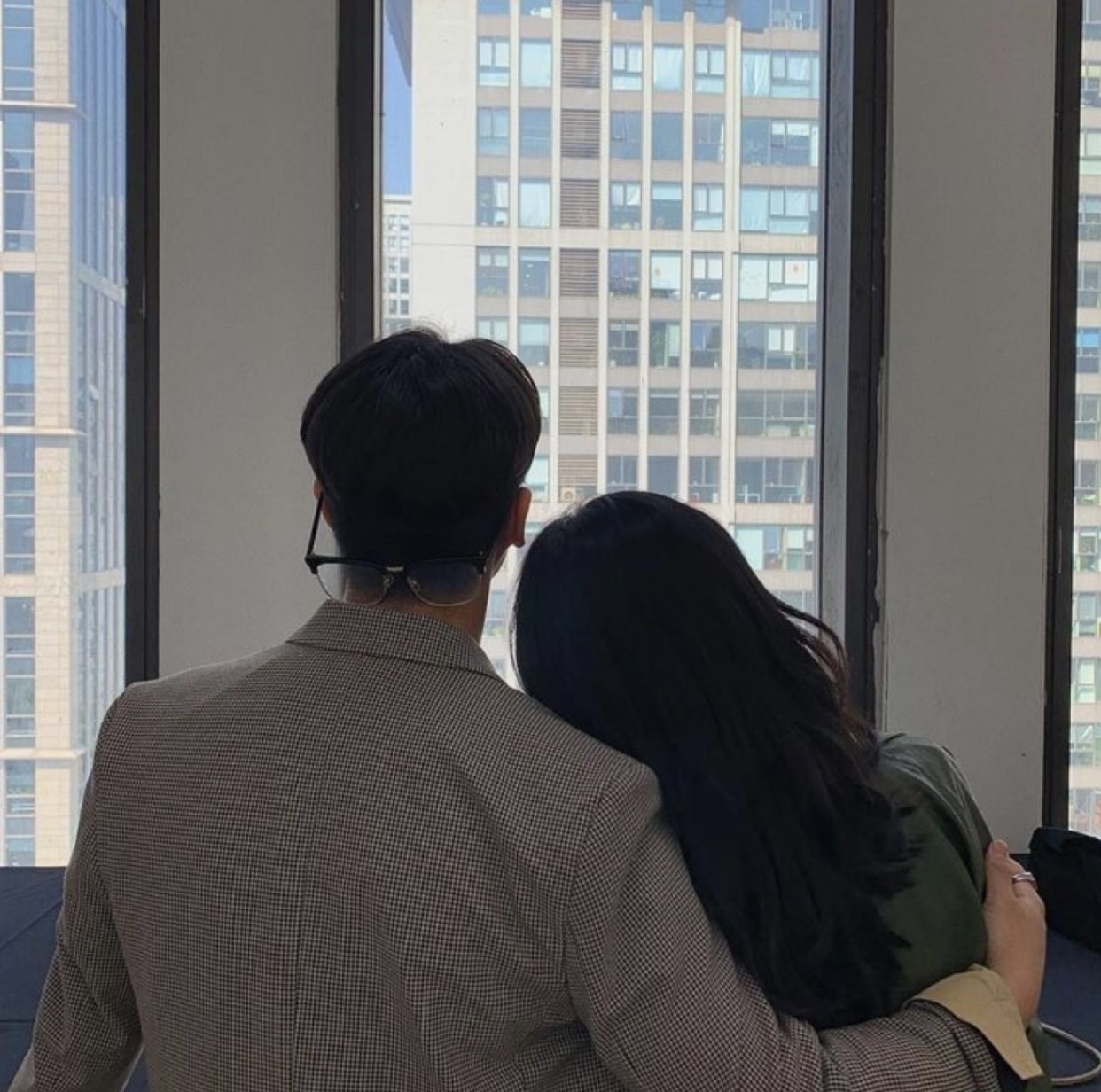 Lặng Lẽ Nhìn Anh Lần Cuối