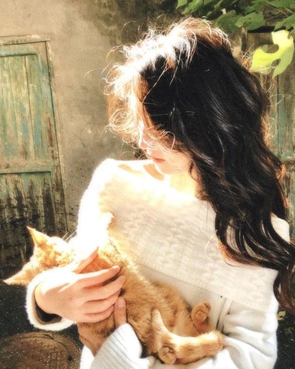 Tổng Tài Ăn Bám