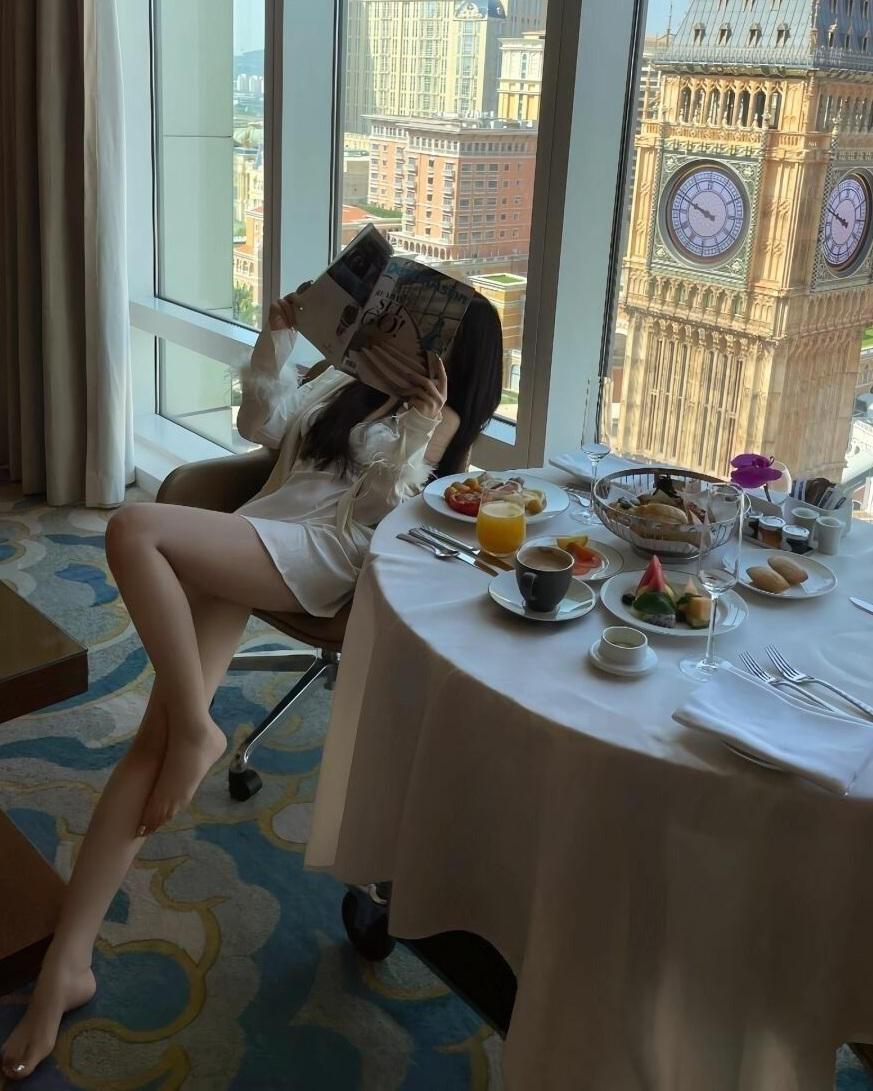 Khi Quý Phi Gặp Lại Hôn Phu