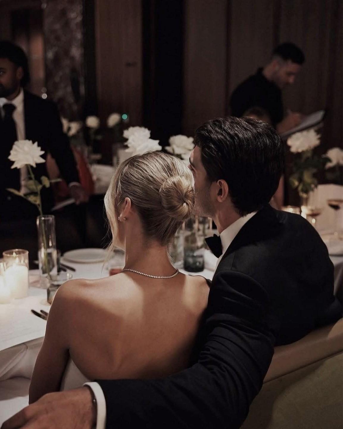 Trở Về Ngày Ký Khế Ước