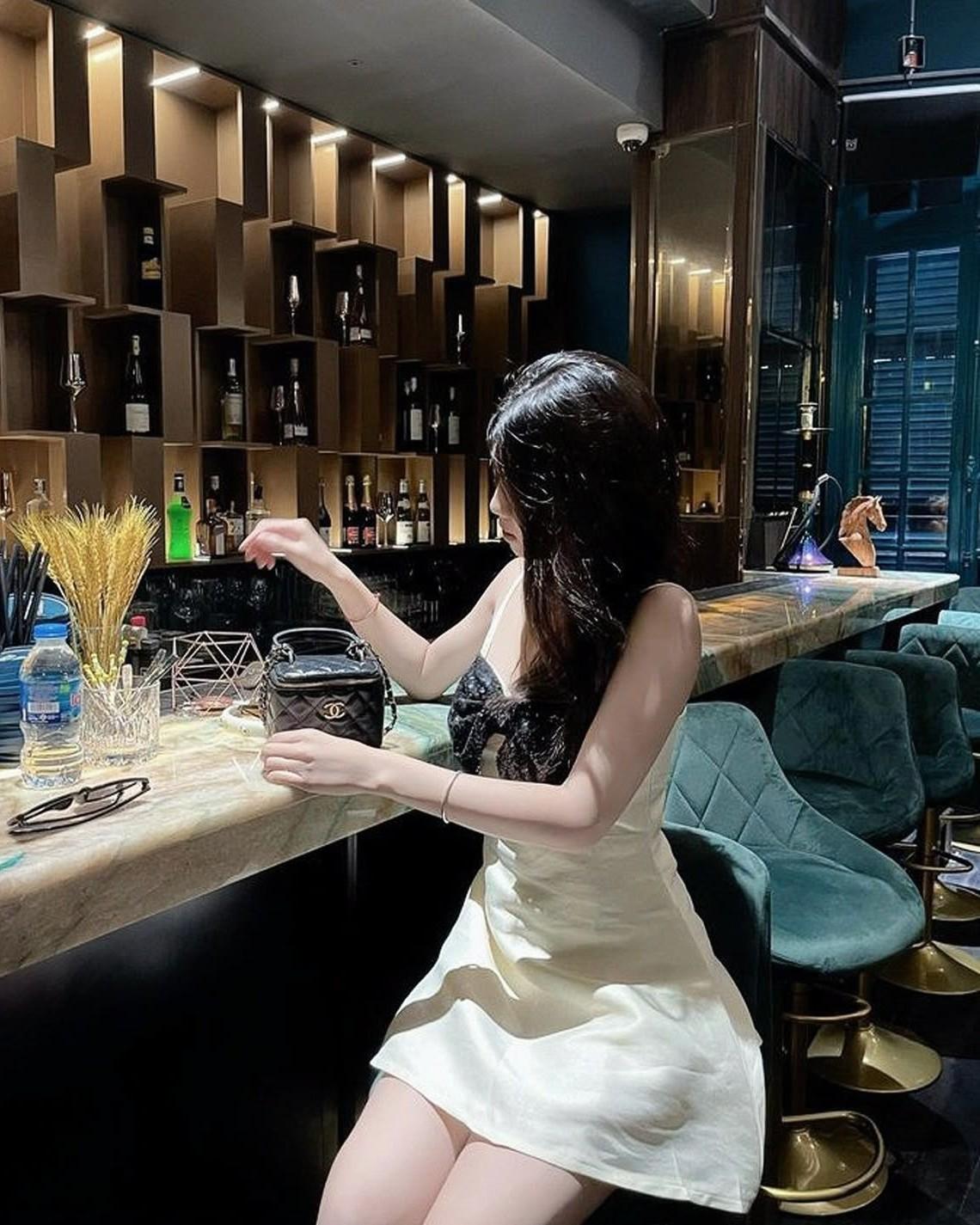 Sếp Tôi Cũng Xuyên Không Rồi