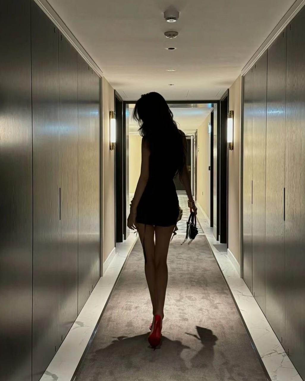 Những Ngày Tháng Phản Diện Vỗ Béo Tôi