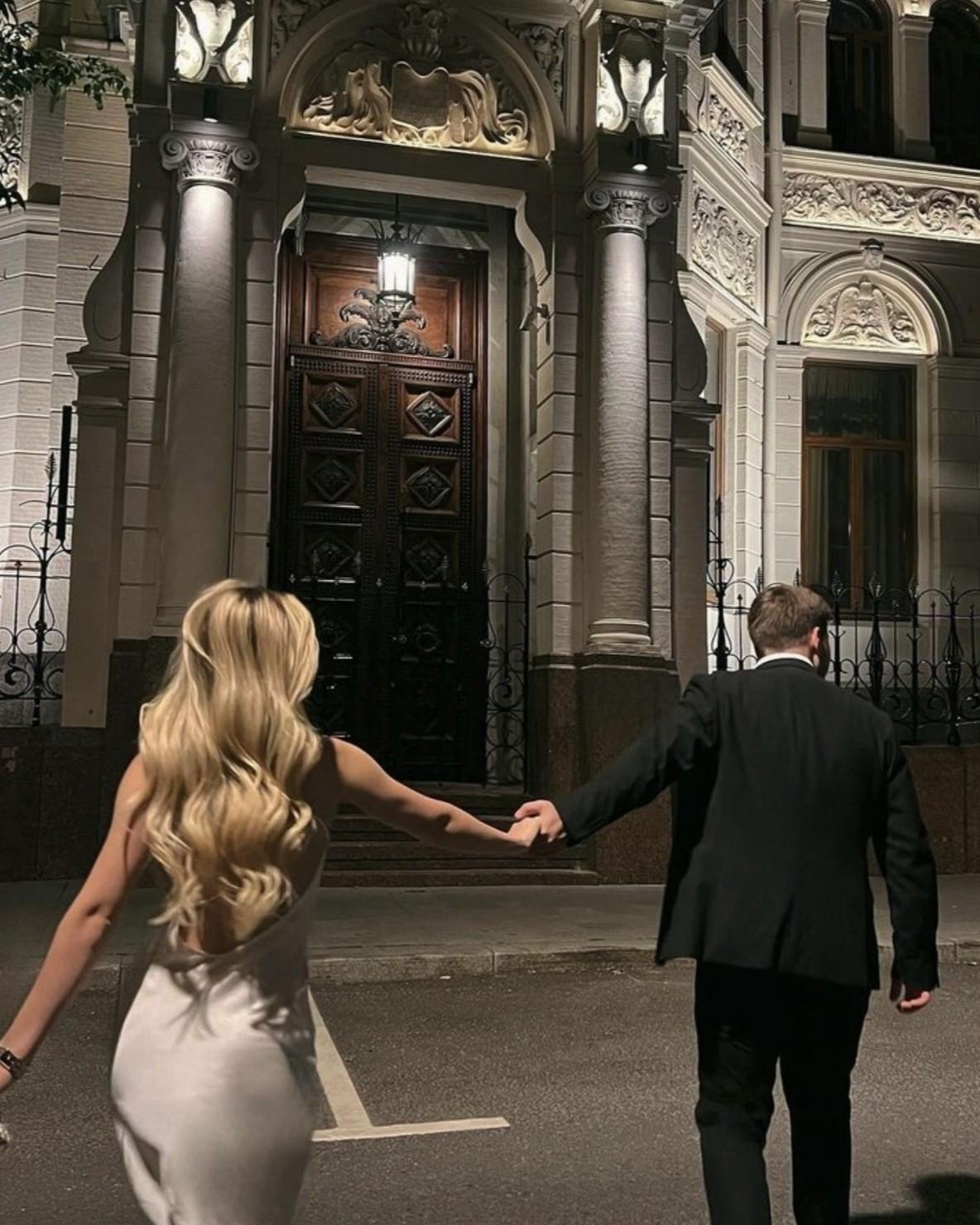 Yêu Hoàng Trở Về