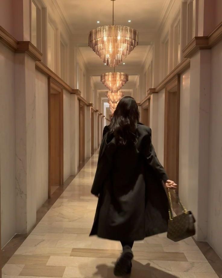 Hồng Trang Báo Hận Ở Phủ Hầu