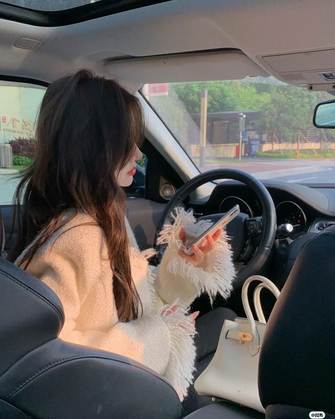 Thoát Án Chung Thân Nội Trợ